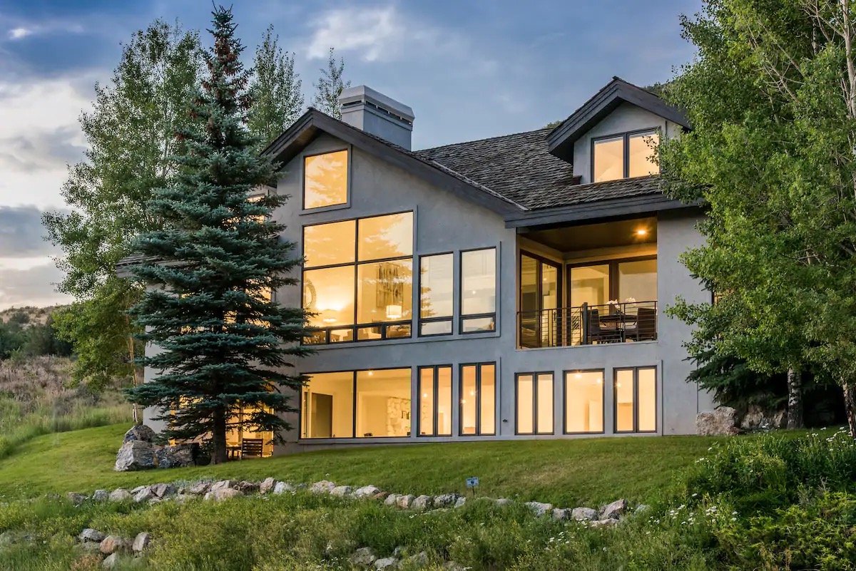 park city utah airbnb for u.s. ski town