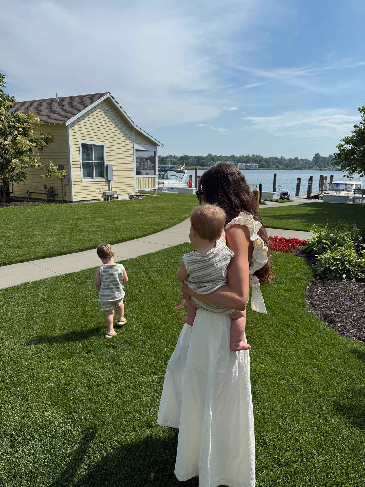 where to stay in saugatuck michigan