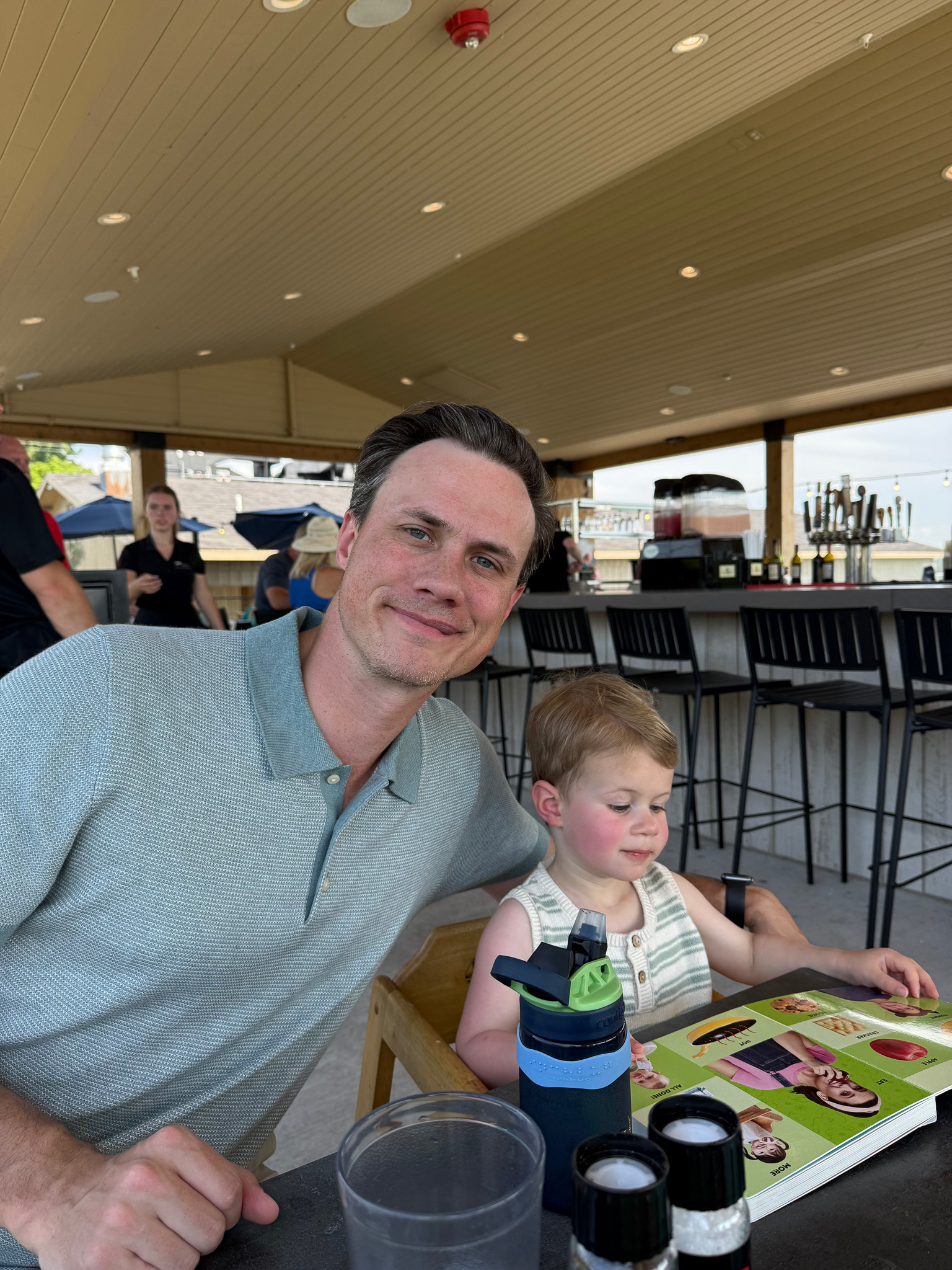 where to eat in saugatuck michigan