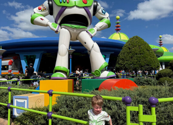disney in five days hollywood studios toy story land